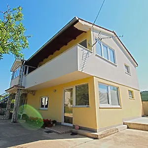 1112 Apartmán Fažana